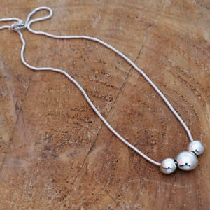 Three Pebble Necklace, ball Necklace
