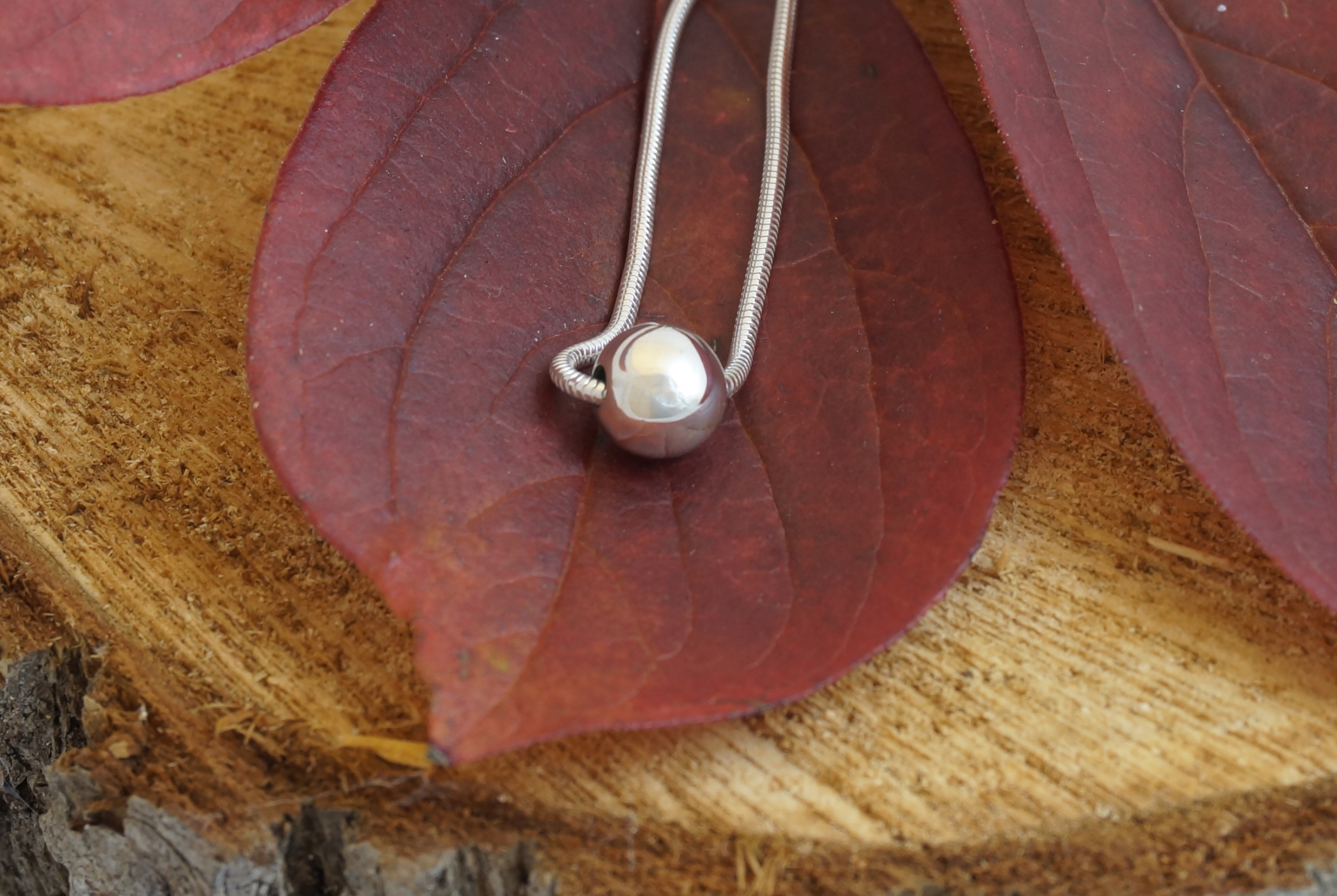 small pebble necklace