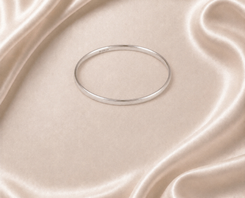 oval polished bangle